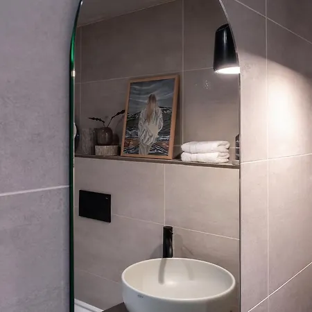 Modern Luxury In Mercury Tower With Balcony - Saint Julian Апартаменты *